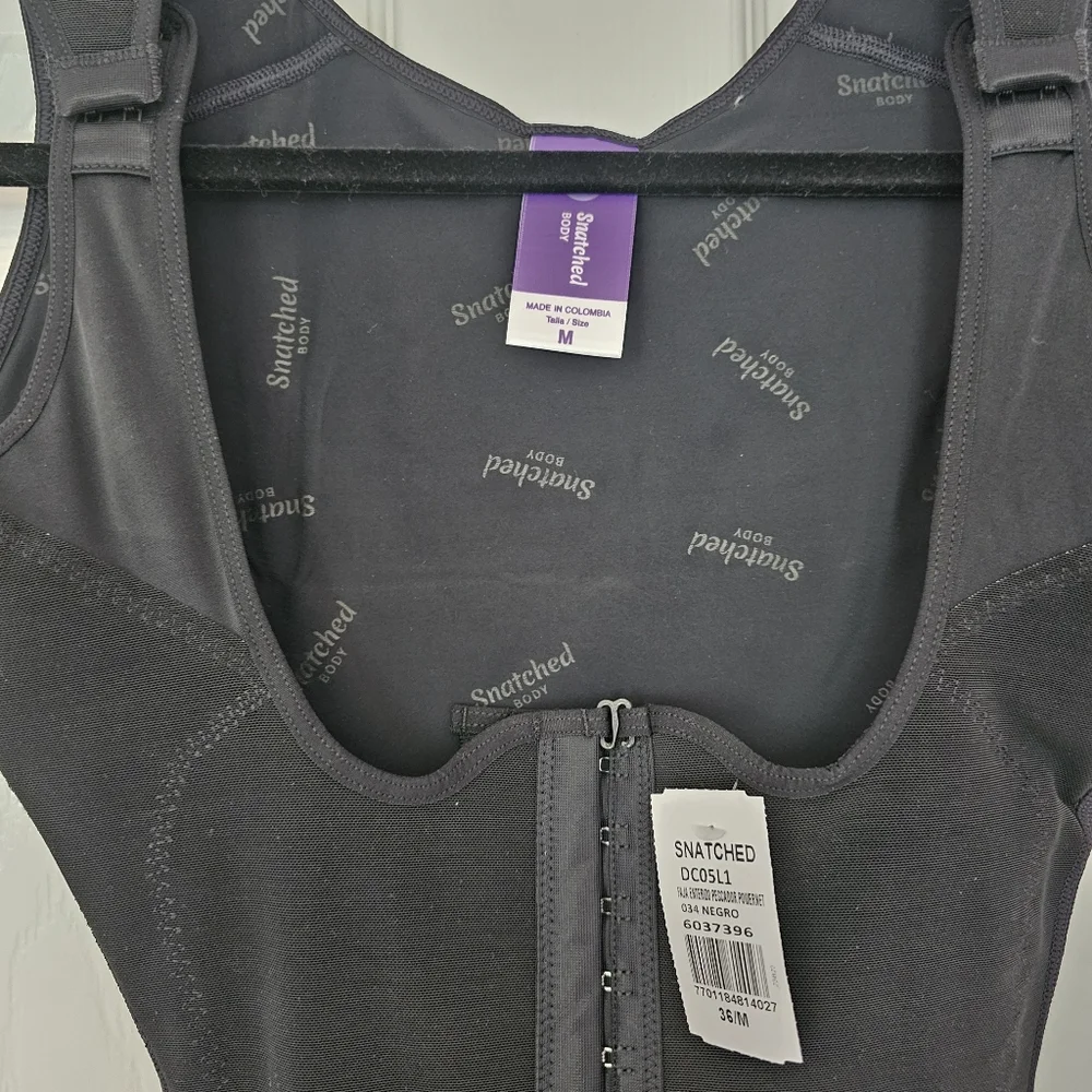 Snatched body High-Waist Black Full Body Shaper with Adjustable Straps - Picture 4 of 5
